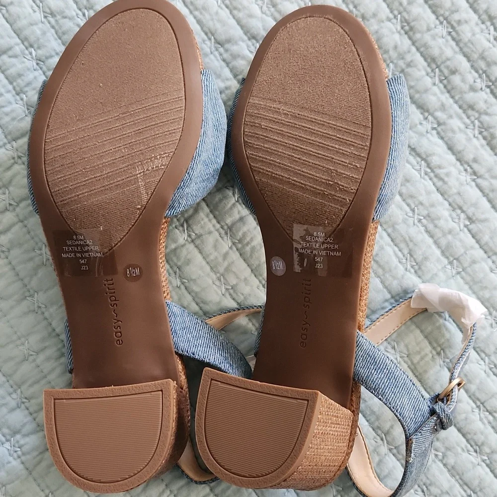 NEW Easy Spirit Denim Sandals 8.5 - Picture 5 of 8
